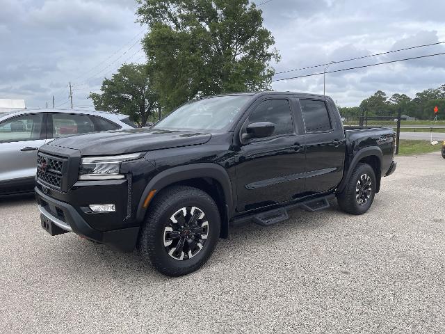 2023 Nissan Frontier Crew Cab PRO-X 4x2