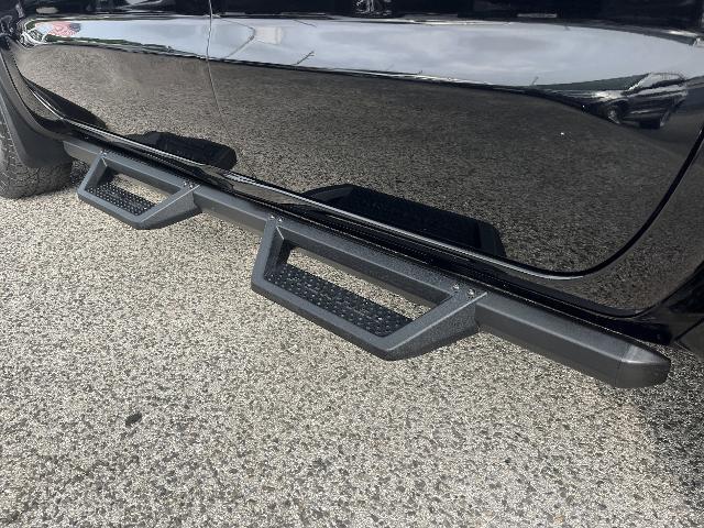 2023 Nissan Frontier Crew Cab PRO-X 4x2