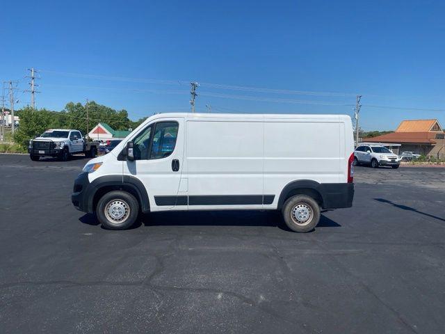 2025 Ram ProMaster 2500 Cargo Van Tradesman Low Roof 136" WB w/Pass Seat