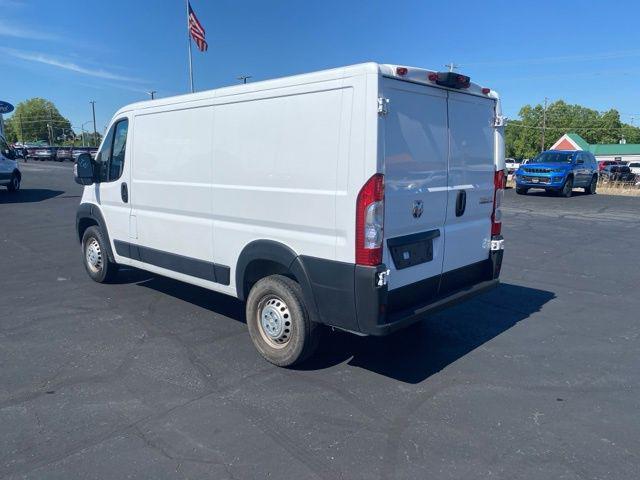 2025 Ram ProMaster 2500 Cargo Van Tradesman Low Roof 136" WB w/Pass Seat