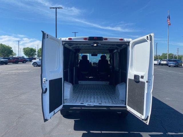 2025 Ram ProMaster 2500 Cargo Van Tradesman Low Roof 136" WB w/Pass Seat