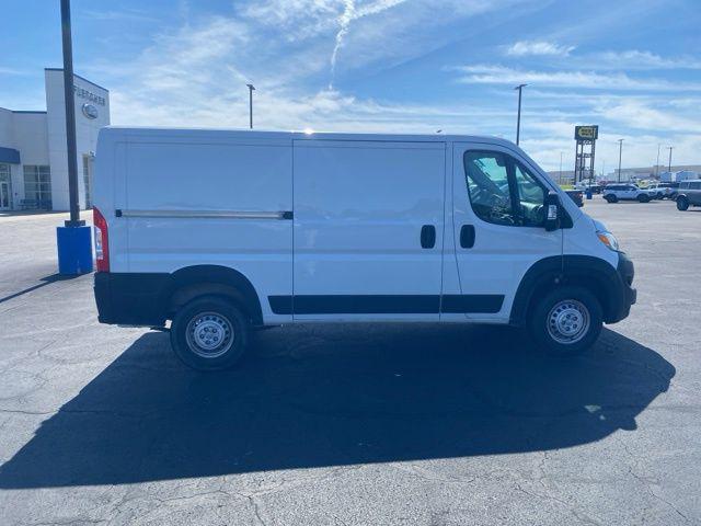 2025 Ram ProMaster 2500 Cargo Van Tradesman Low Roof 136" WB w/Pass Seat