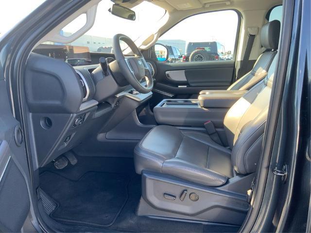 2025 Ford Expedition Active MAX