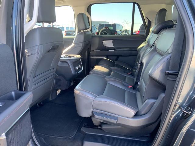 2025 Ford Expedition Active MAX