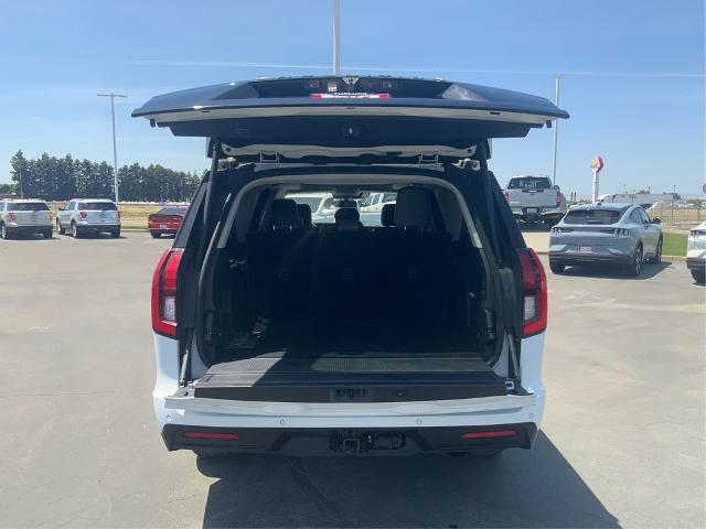 2025 Ford Expedition Active MAX