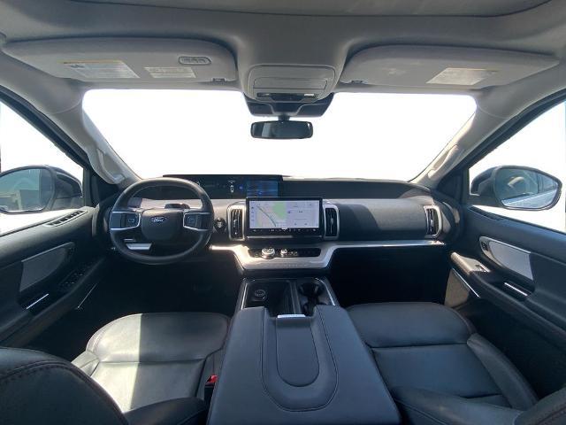 2025 Ford Expedition Active MAX