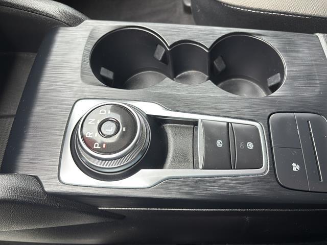 2022 Ford Escape SE Hybrid