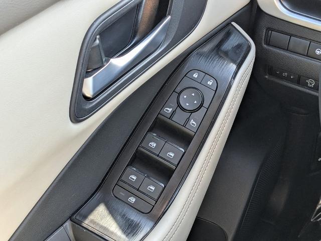 2025 Nissan Rogue SV FWD