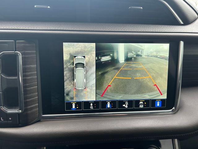 2022 GMC Yukon XL 4WD Denali