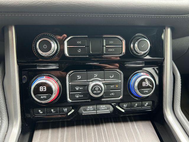 2022 GMC Yukon XL 4WD Denali