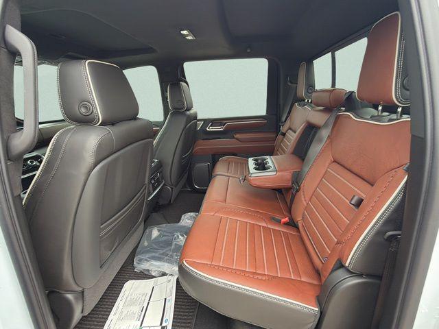 2026 GMC Sierra 3500HD Crew Cab, Long Bed, Denali Ultimate Dual Rear Wheel, 4WD