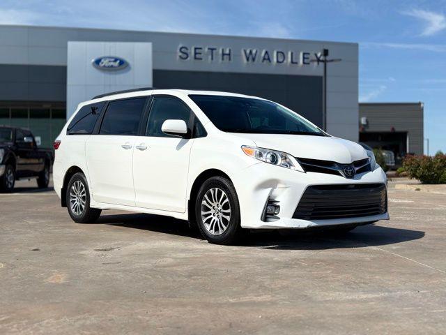 2020 Toyota Sienna XLE 8 Passenger for sale in Pauls Valley, OK