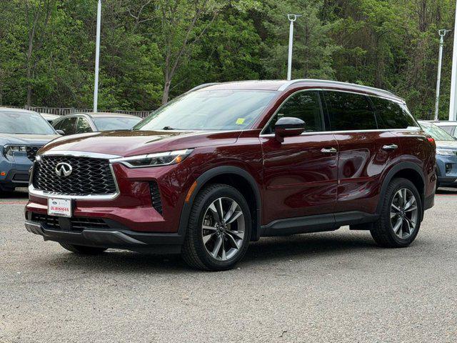 2022 INFINITI QX60 LUXE AWD
