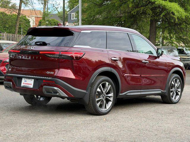 2022 INFINITI QX60 LUXE AWD