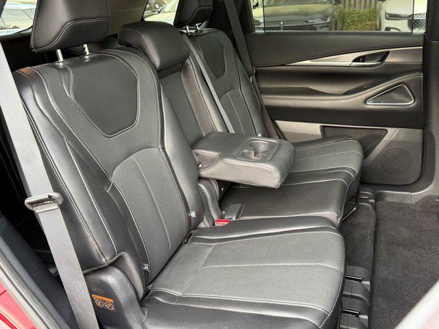2022 INFINITI QX60 LUXE AWD