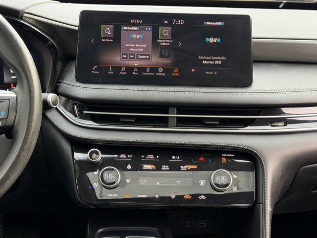 2022 INFINITI QX60 LUXE AWD