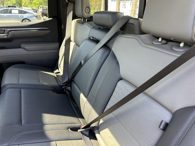 2024 Chevrolet Silverado 1500 4WD Crew Cab Short Bed ZR2
