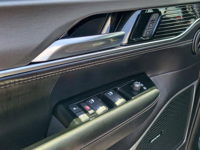 2024 Jeep Wagoneer Series II Carbide 4x4