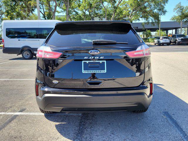 2021 Ford Edge SE