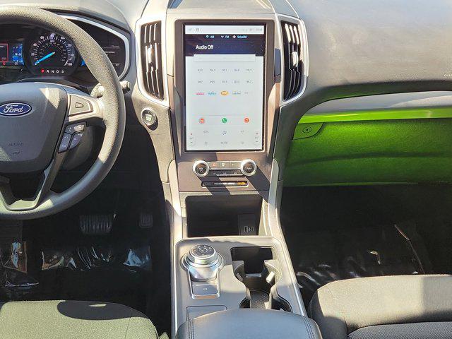 2021 Ford Edge SE
