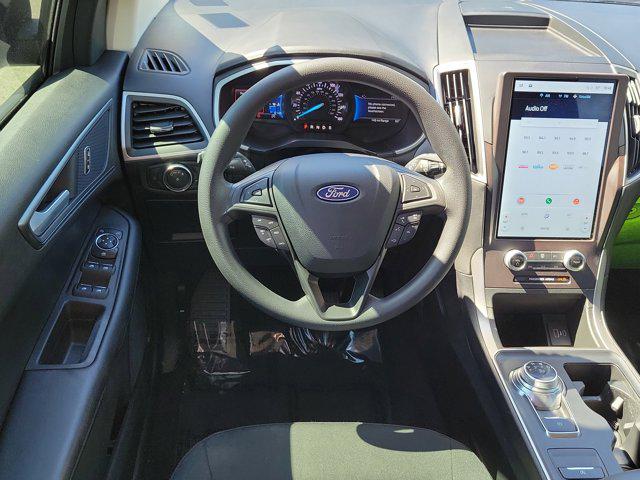 2021 Ford Edge SE