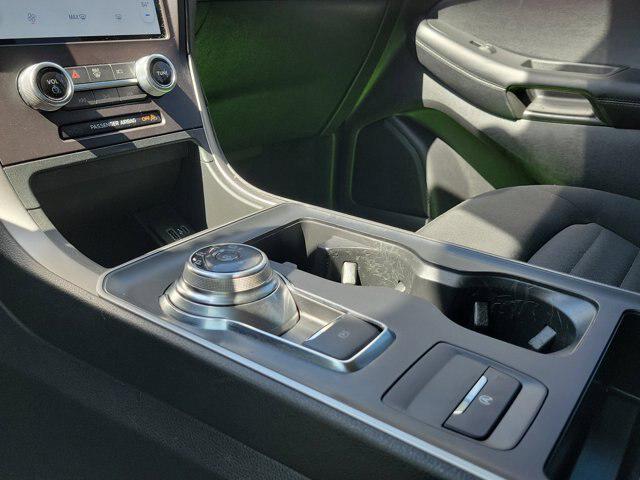 2021 Ford Edge SE
