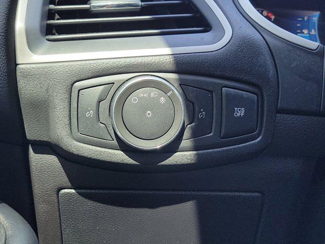 2021 Ford Edge SE