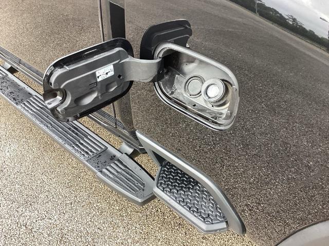 2022 Chevrolet Silverado 2500HD 4WD Crew Cab Standard Bed LTZ