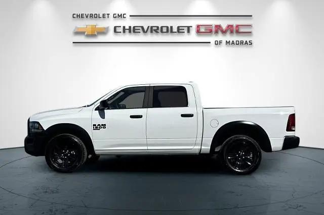 2024 Ram 1500 Classic Warlock Crew Cab 4x4 5'7" Box