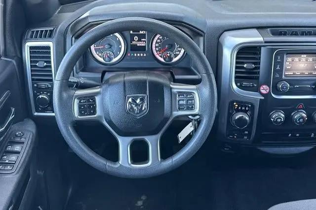 2024 Ram 1500 Classic Warlock Crew Cab 4x4 5'7" Box