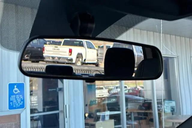 2024 Ram 1500 Classic Warlock Crew Cab 4x4 5'7" Box