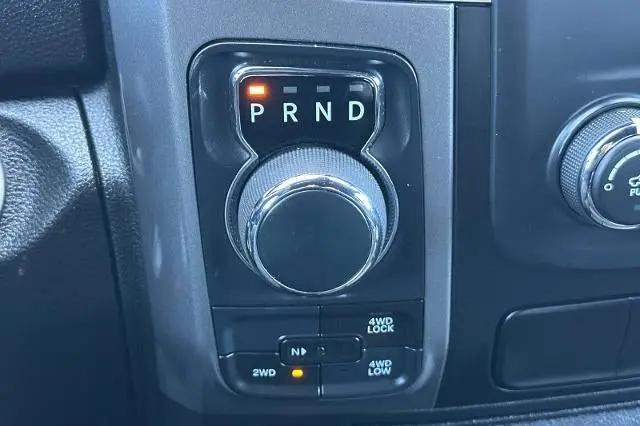 2024 Ram 1500 Classic Warlock Crew Cab 4x4 5'7" Box