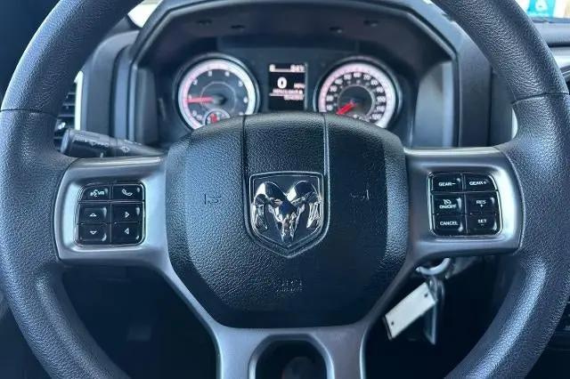 2024 Ram 1500 Classic Warlock Crew Cab 4x4 5'7" Box