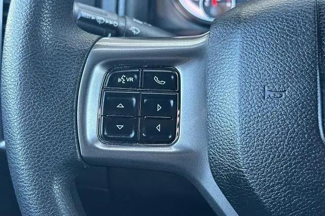 2024 Ram 1500 Classic Warlock Crew Cab 4x4 5'7" Box