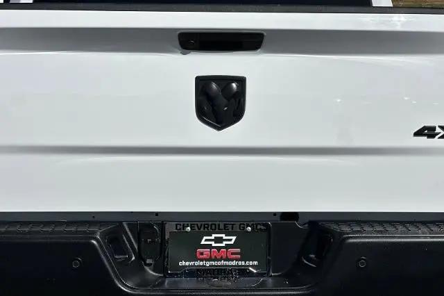 2024 Ram 1500 Classic Warlock Crew Cab 4x4 5'7" Box