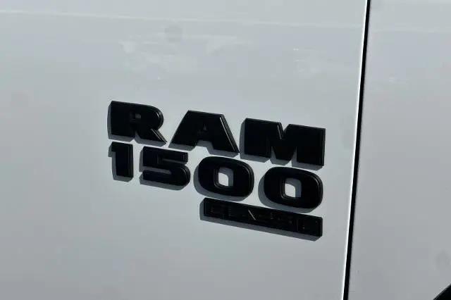 2024 Ram 1500 Classic Warlock Crew Cab 4x4 5'7" Box
