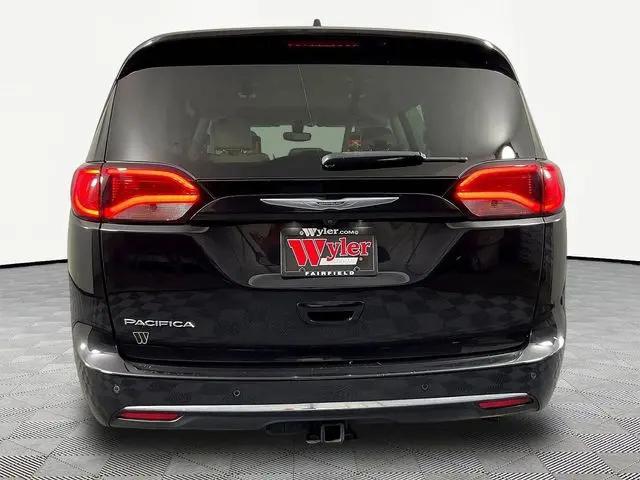 2020 Chrysler Pacifica Touring L Plus