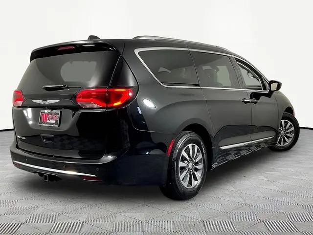 2020 Chrysler Pacifica Touring L Plus