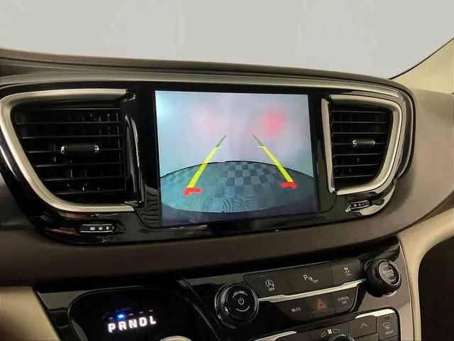 2020 Chrysler Pacifica Touring L Plus