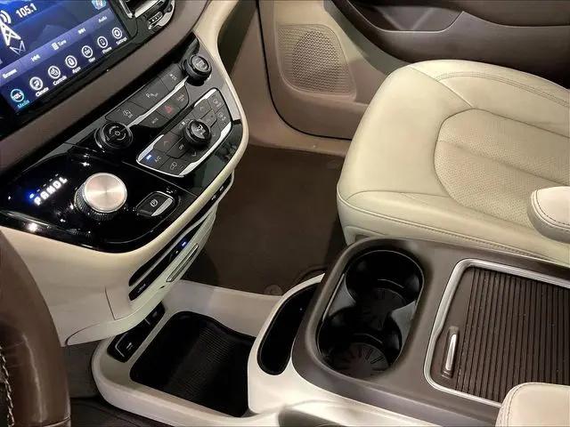 2020 Chrysler Pacifica Touring L Plus