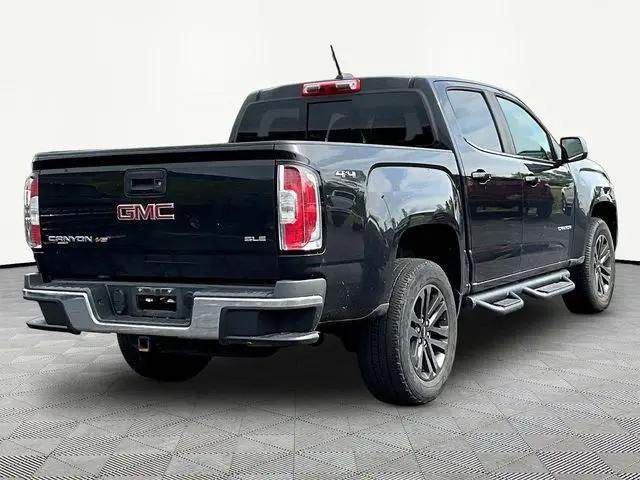 2020 GMC Canyon 4WD Crew Cab Short Box SLE