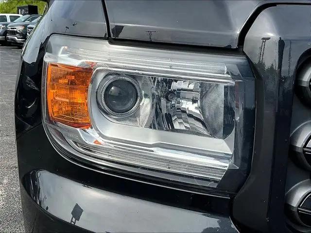 2020 GMC Canyon 4WD Crew Cab Short Box SLE