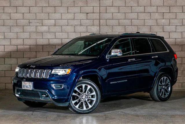 2018 Jeep Grand Cherokee Overland 4x4 for sale in Van Nuys, CA