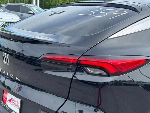 2026 Buick NV Preferred FWD