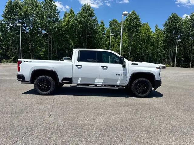 2026 Chevrolet Silverado 2500HD Crew Cab, Standard Bed, LTZ, 4WD