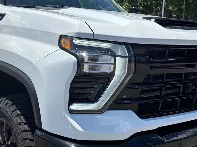 2026 Chevrolet Silverado 2500HD Crew Cab, Standard Bed, LTZ, 4WD