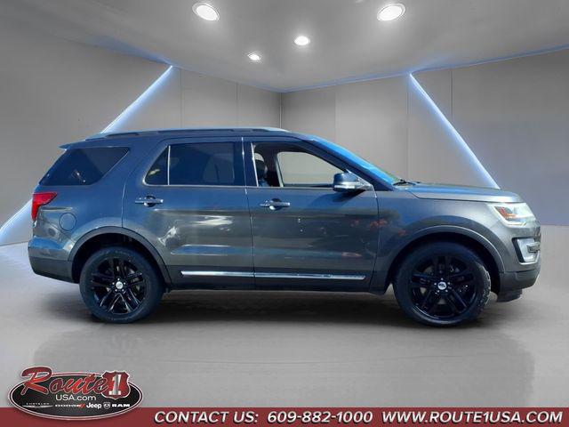 2017 Ford Explorer XLT 2017 Ford Explorer XLT