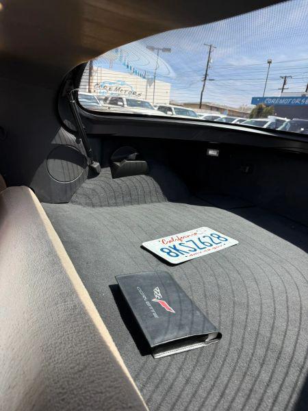 2005 Chevrolet Corvette Base