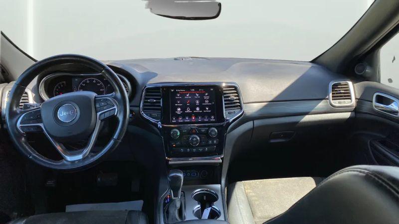 2019 Jeep Grand Cherokee Laredo