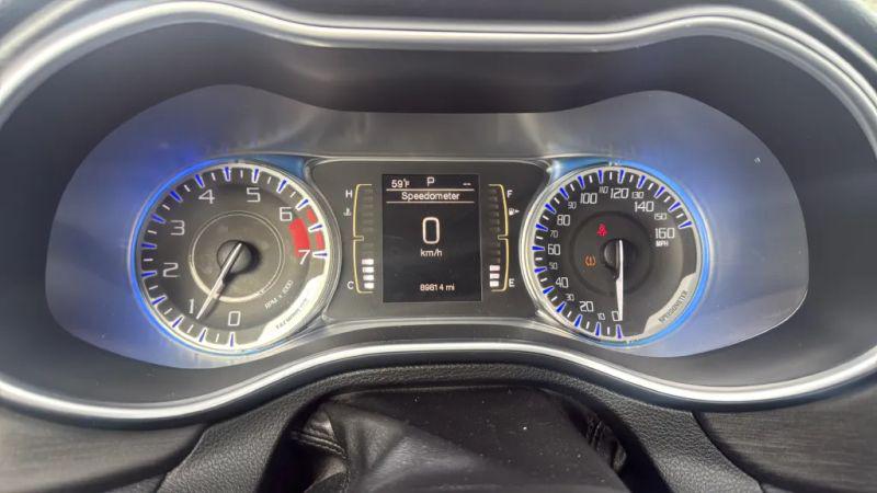 2015 Chrysler 200 LX